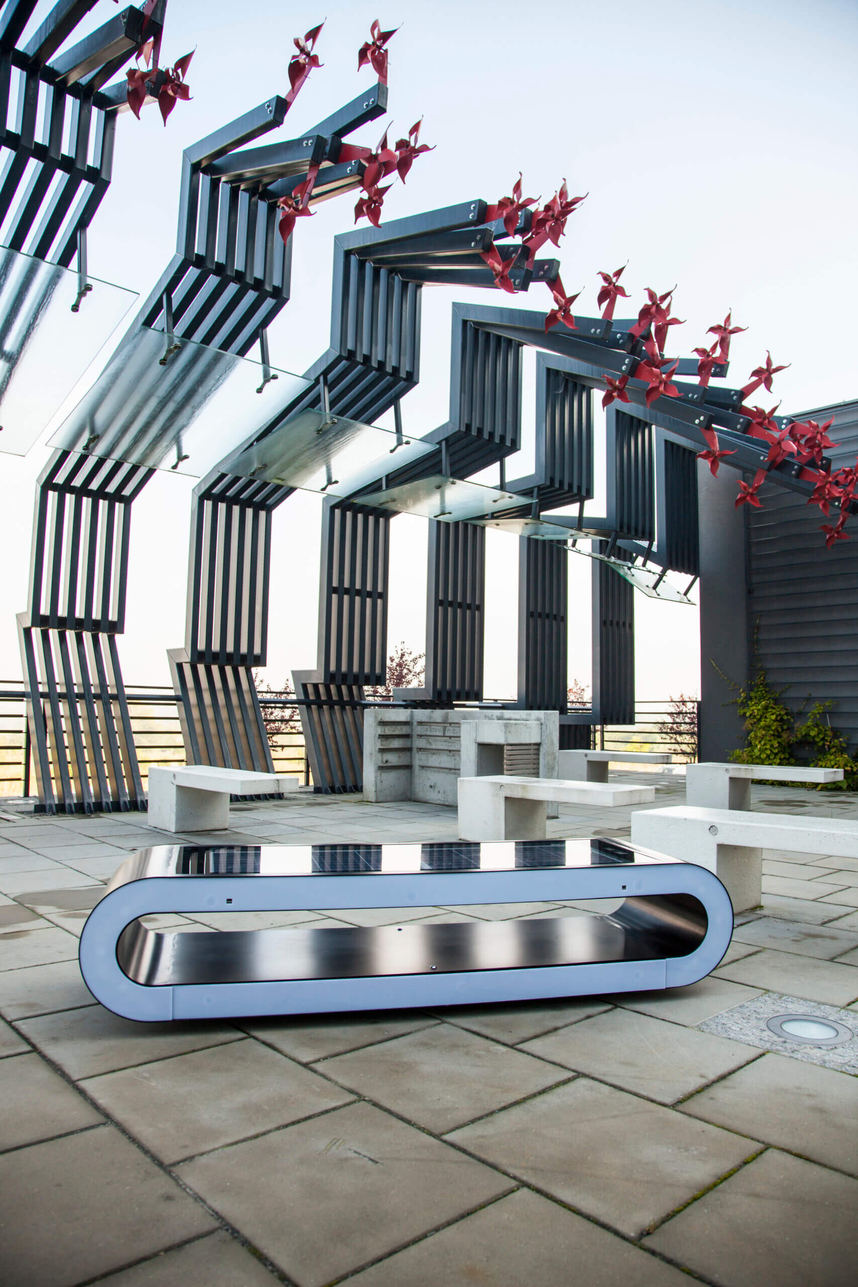 Smart city infrastructure supporting sustainable urban mobility